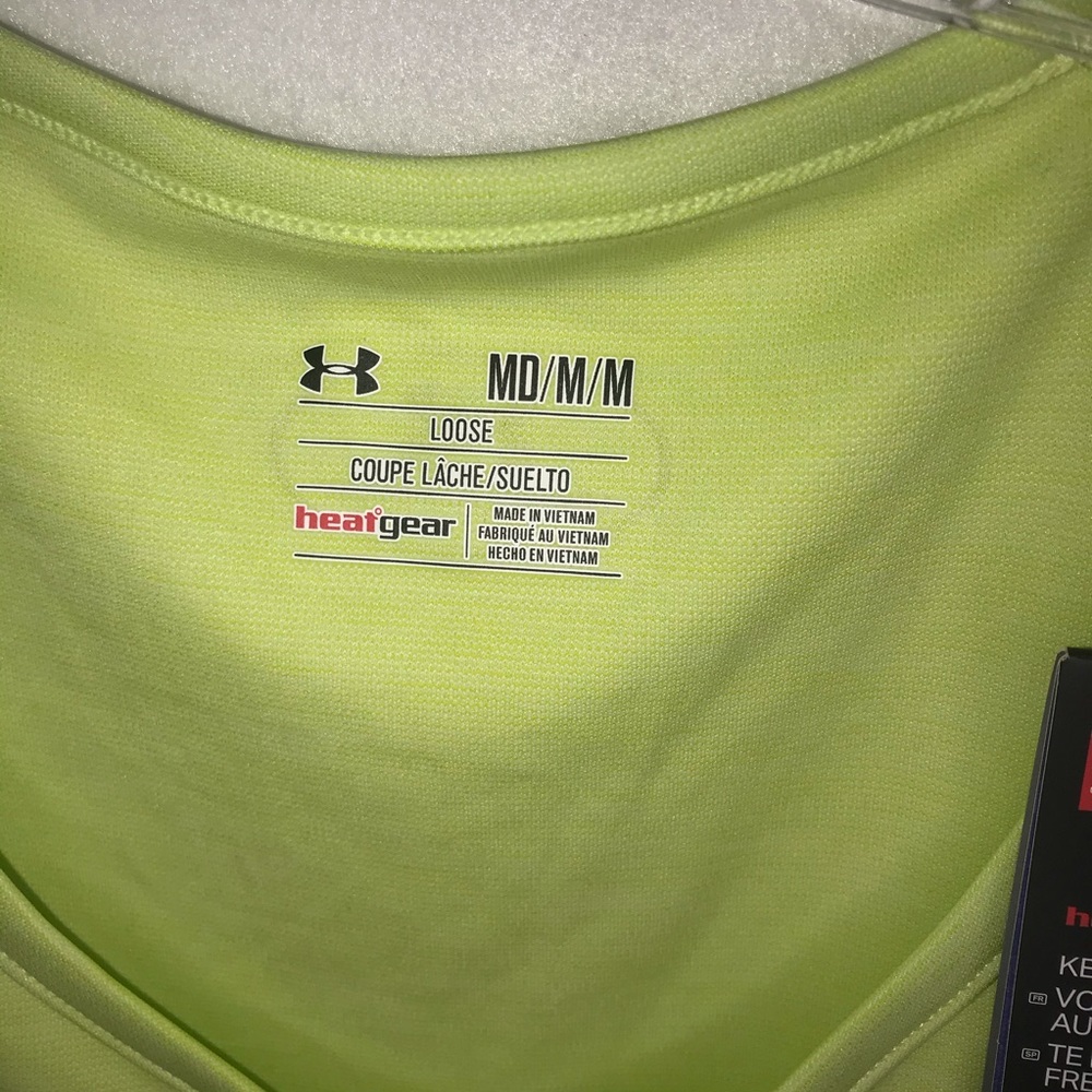 Under Armour tank medium NEW